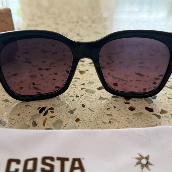 Women’s Costa Sunglasses main image 7
